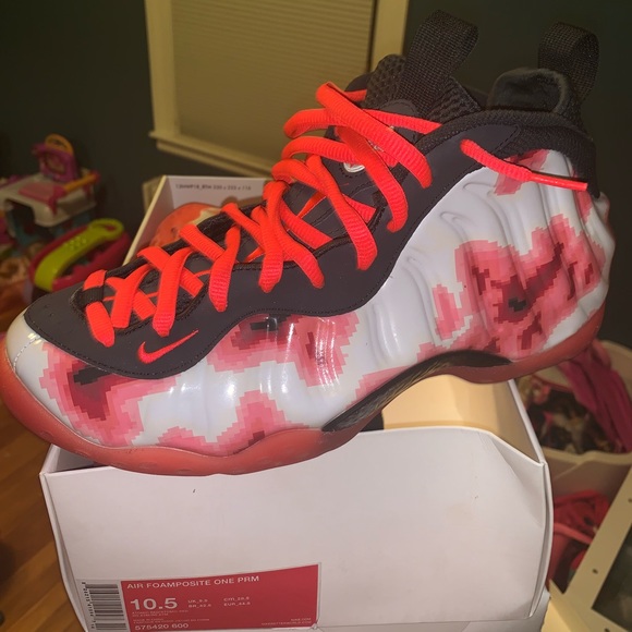 Foamposites/Jordan’s - Picture 5 of 8